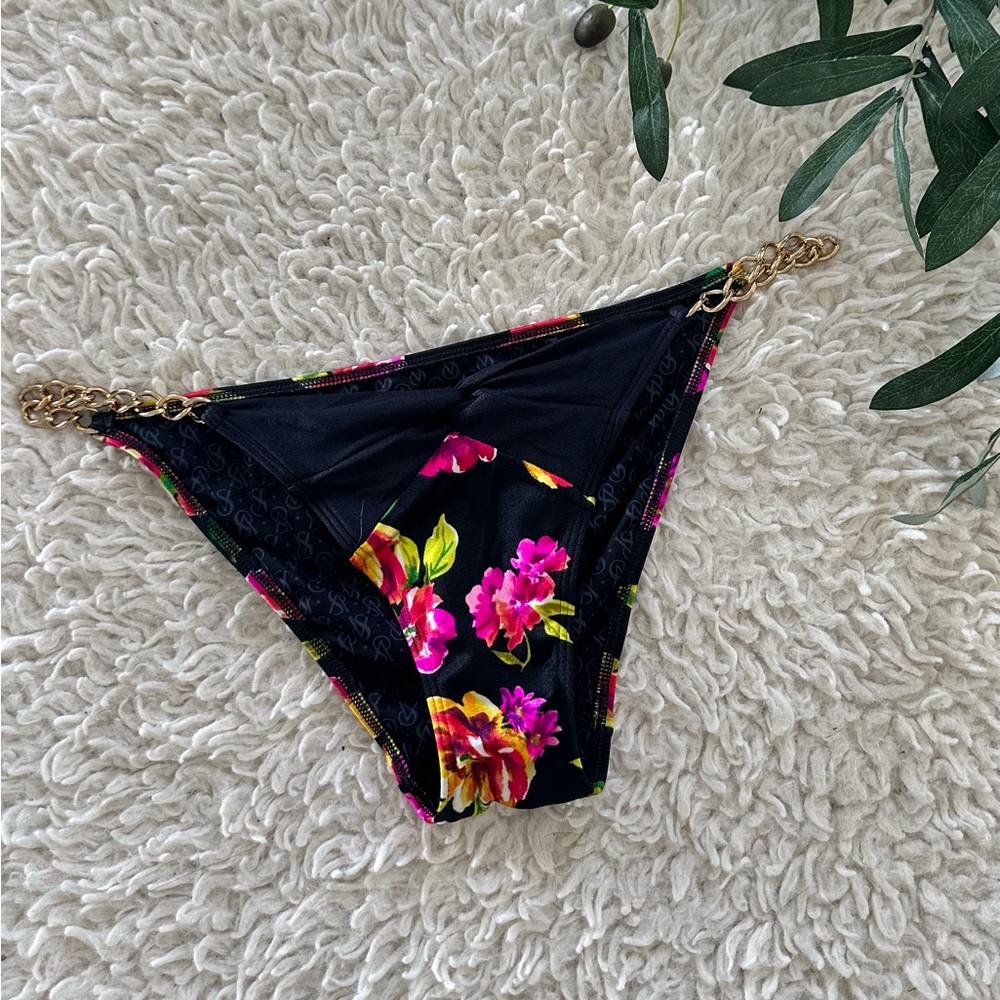 Victorias’s Secret Bikini Bottom